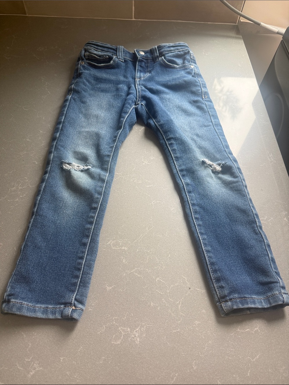 Men's Blue Distressed Jeans